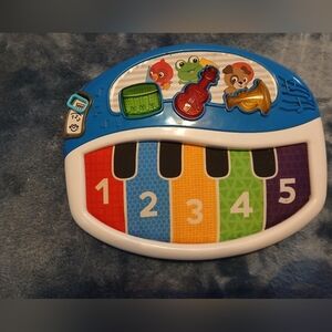 Interactive Musical Toy with Colorful Keys